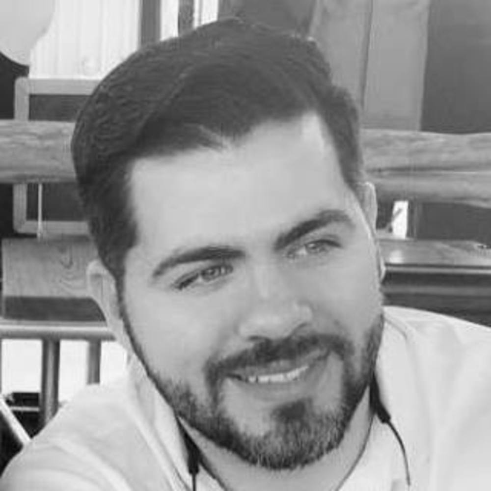 Meet your Posher, Javier